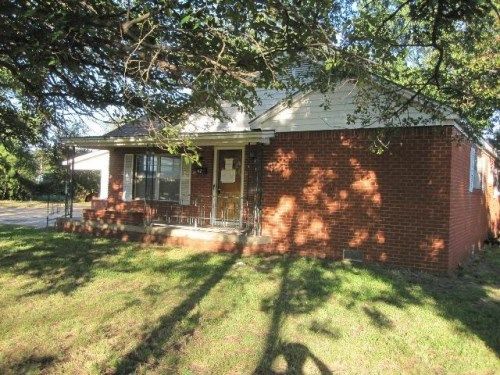 402 NE 2nd Ave, Durant, OK 74701