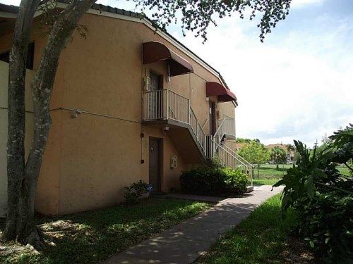 7235 NW 179 ST # 212, Hialeah, FL 33015