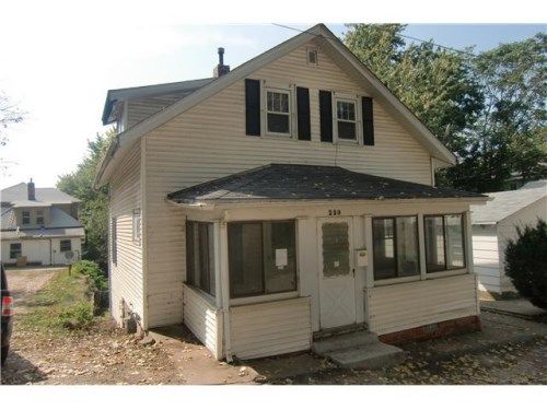 220 W 6th St, Ottumwa, IA 52501