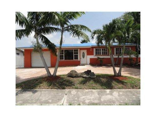 515 W 45 PL, Hialeah, FL 33012
