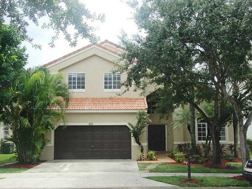 420 CAMBRIDGE DR, Fort Lauderdale, FL 33326