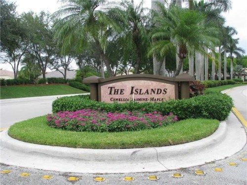 1193 CAMELLIA CR, Fort Lauderdale, FL 33326