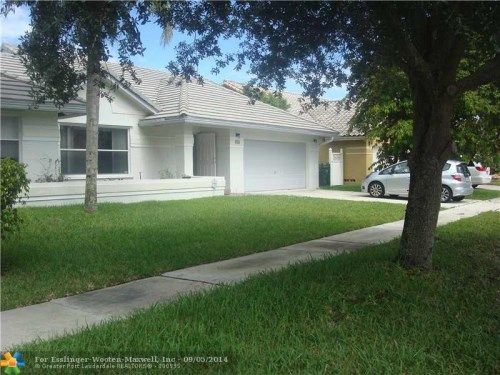 736 NW 164TH AVE, Hollywood, FL 33028