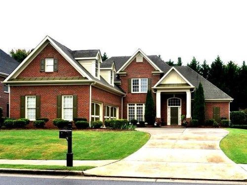 5737 Ashleigh Walk Drive, Suwanee, GA 30024