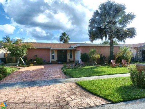 11610 NW 30TH PL, Fort Lauderdale, FL 33323