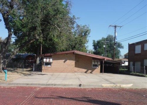 114 W Walnut Ave, Arkansas City, KS 67005