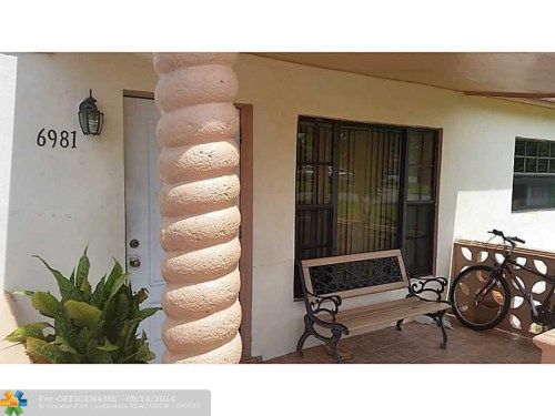 6981 SW 26TH ST, Hollywood, FL 33023