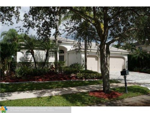 2954 OAKBROOK DR, Fort Lauderdale, FL 33332