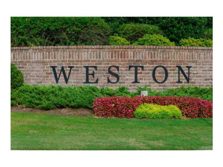 7635 Ledgewood Way, Suwanee, GA 30024