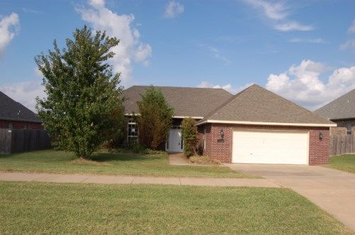 6244 W Persimmon St, Fayetteville, AR 72704