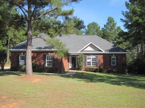 2967 Regina Dr, Macon, GA 31216