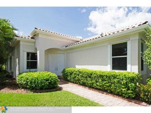 2529 BAY POINTE CT, Fort Lauderdale, FL 33327