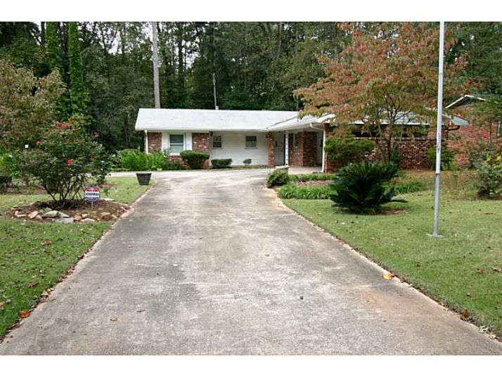 474 Milligan Drive, Stone Mountain, GA 30083