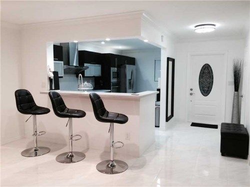 3717 ESTEPONA AV # 18D1, Miami, FL 33178