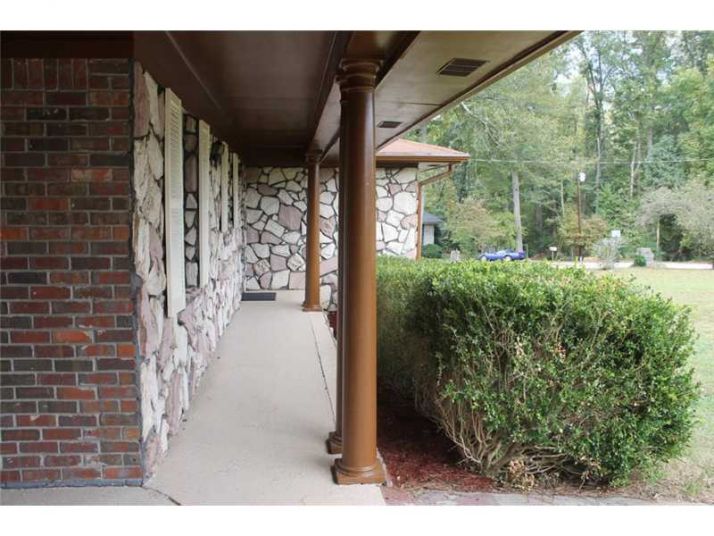 246 Timber Lake Circle, Douglasville, GA 30134