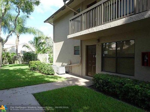 10043 Winding Lake Rd # 104, Fort Lauderdale, FL 33351