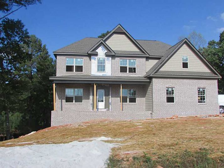 1389 Silver Thorne Court, Loganville, GA 30052