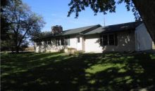 4814 9th St Camanche, IA 52730