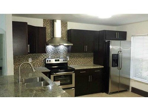 650 SE 18 LN, Homestead, FL 33033