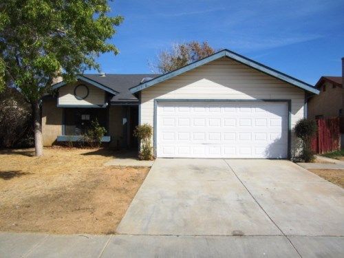 37518 Robin Lane, Palmdale, CA 93550