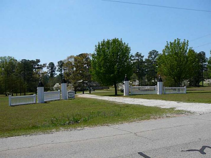 38 Knox Chapel Road, Social Circle, GA 30025