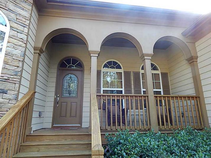 142 Stream Side Drive, Pendergrass, GA 30567