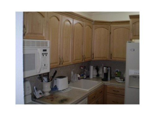 20379 COUNTRY CLUB DR # 232, Miami, FL 33180