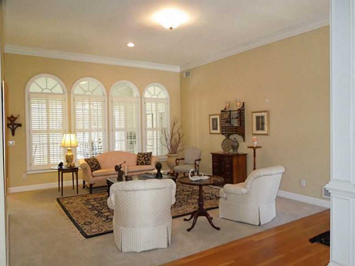 2805 Northwicke Drive, Buford, GA 30519