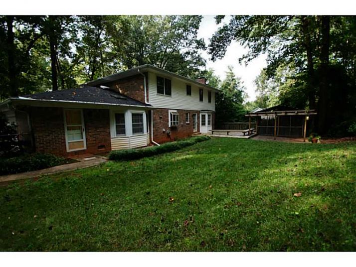 2369 Flintlock Drive, Stone Mountain, GA 30087