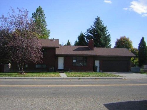 450 S Fisher Ave, Blackfoot, ID 83221