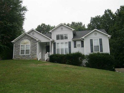200 Leighs Grove Way, Grayson, GA 30017