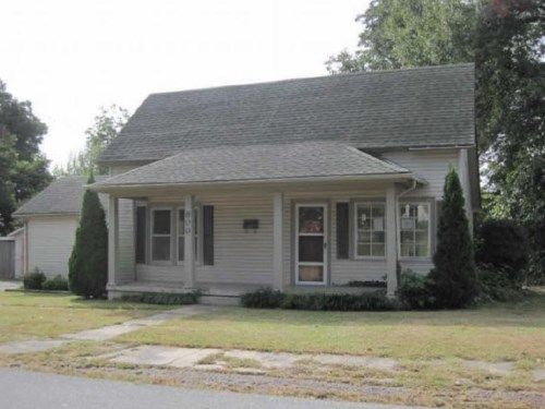 800 W Park St, Paragould, AR 72450
