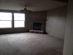 121 E Illinios St, Hobbs, NM 88240