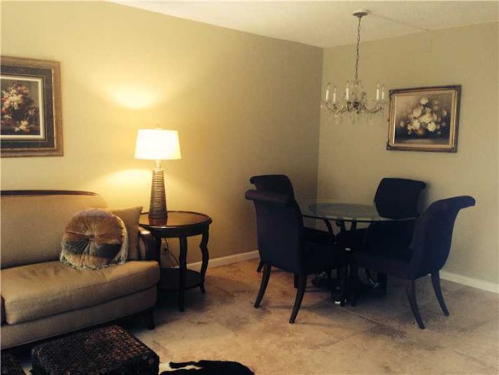 20500 W COUNTRY CLUB DR # 117, Miami, FL 33180