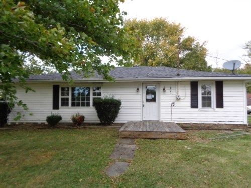 1823 Glady Rd, Fayetteville, OH 45118
