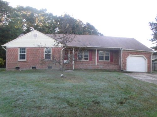 3101 Mistletoe Ct, Chesapeake, VA 23323