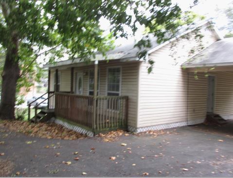 434 Oaklawn Street, Hot Springs National Park, AR 71913