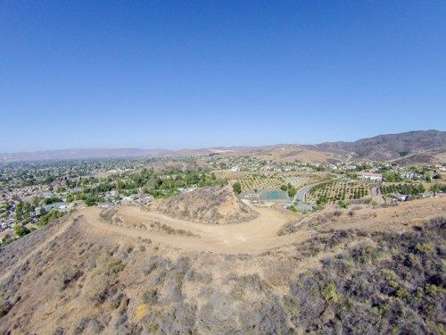 699 Muirfield Ave, Brandeis, CA 93064