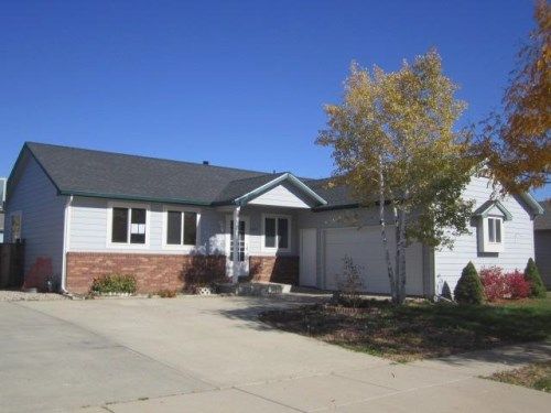 2675 W 44th St, Loveland, CO 80538