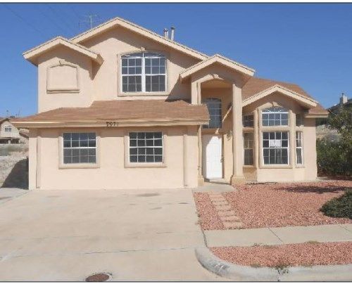 7971 Starry Night Dr, El Paso, TX 79932