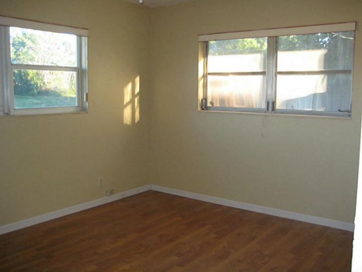 306 NW 1 AV, Boynton Beach, FL 33435