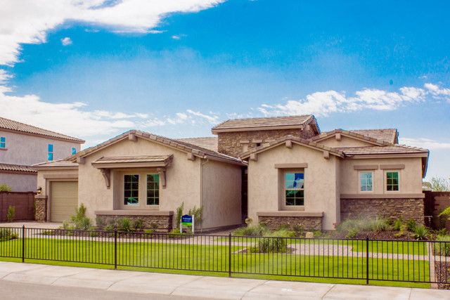 270 Gilbert, Gilbert, AZ 85297
