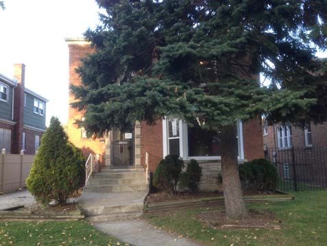 8110 S Maplewood Ave, Chicago, IL 60652