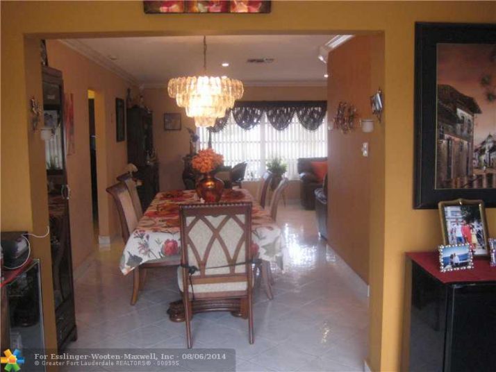 5806 NW 85TH AVE, Fort Lauderdale, FL 33321