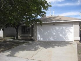 10335 Johncock Ave SW, Albuquerque, NM 87121