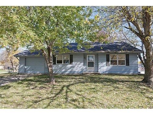 926 Casady Dr, Norwalk, IA 50211