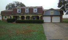 4282 E Clover St Columbus, IN 47203