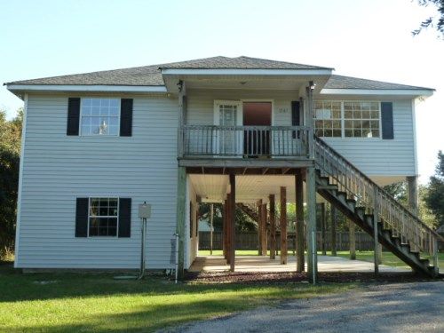 1569 Blue Meadow Rd, Bay Saint Louis, MS 39520
