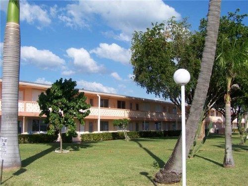1051 ATLANTIC SHORES BL # 229, Hallandale, FL 33009