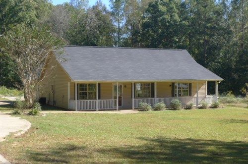 1495 Martin Mill Rd, Moreland, GA 30259